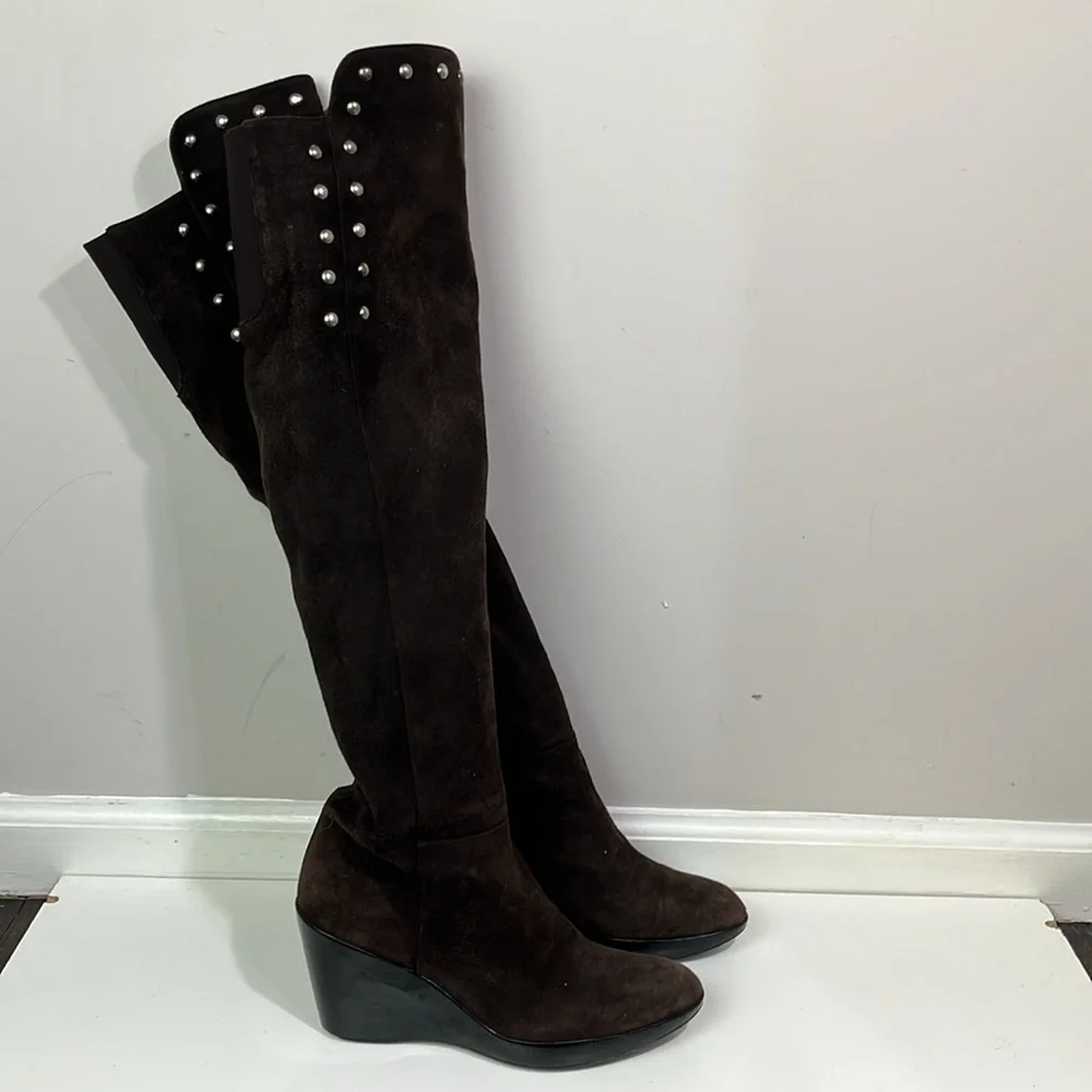 Stuart Weitzman Saratoga brown suede over the knee boots